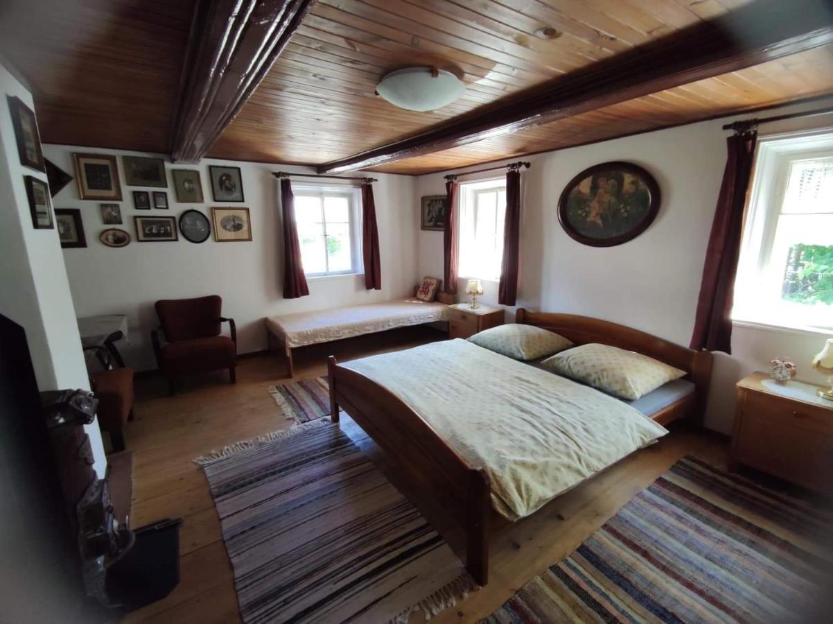 Cafe Nostalgie Ctyrluzkovy Apartman Красна-Липа Экстерьер фото