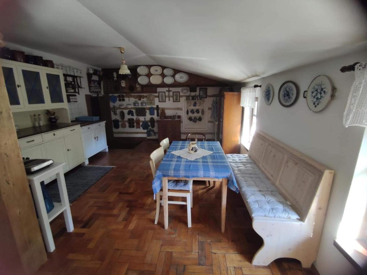 Cafe Nostalgie Ctyrluzkovy Apartman Красна-Липа Экстерьер фото